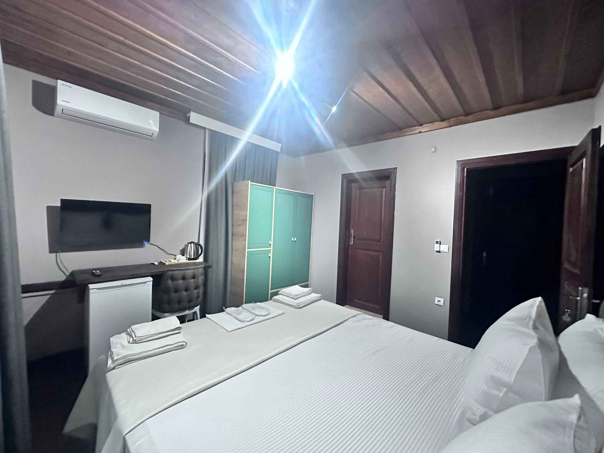 Room Details